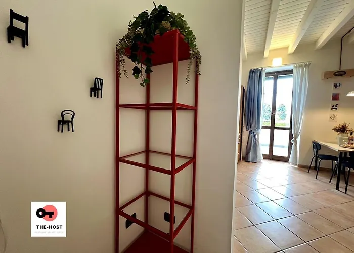 The Tiny House In The Courtyard In Agrate Brianza *